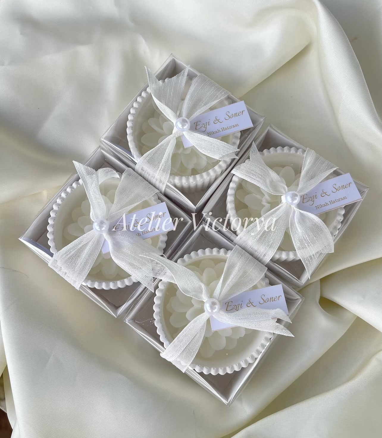 Beton Kase Lotus Mum